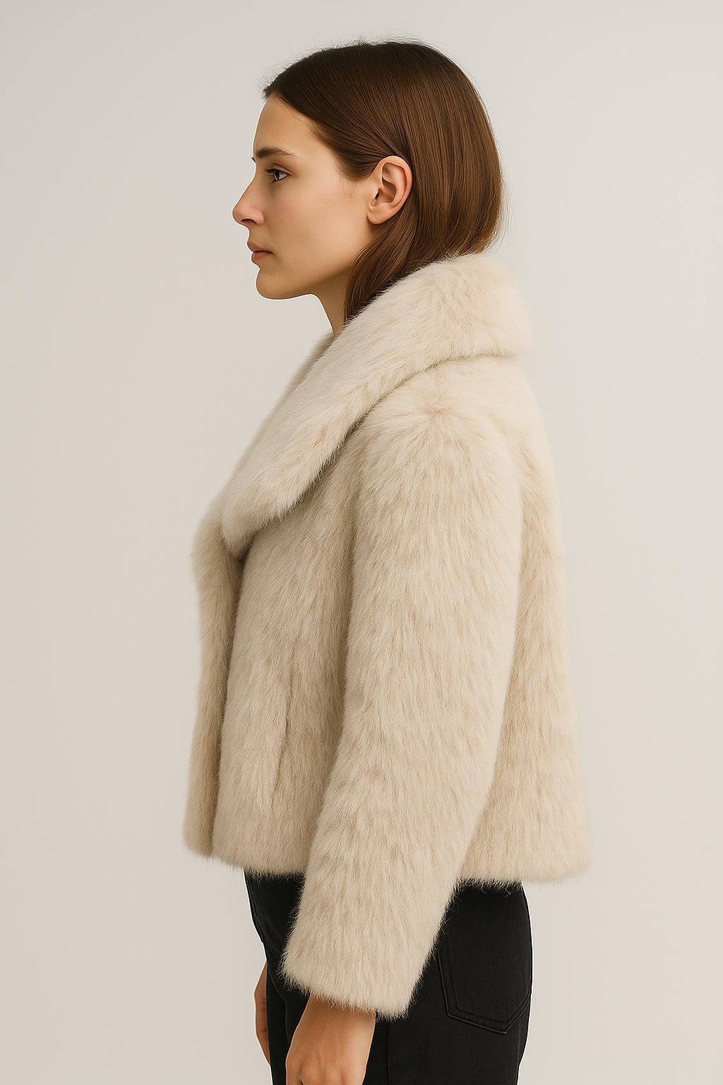 Manteau court en fausse fourrure beige clair pour femme, à col à revers