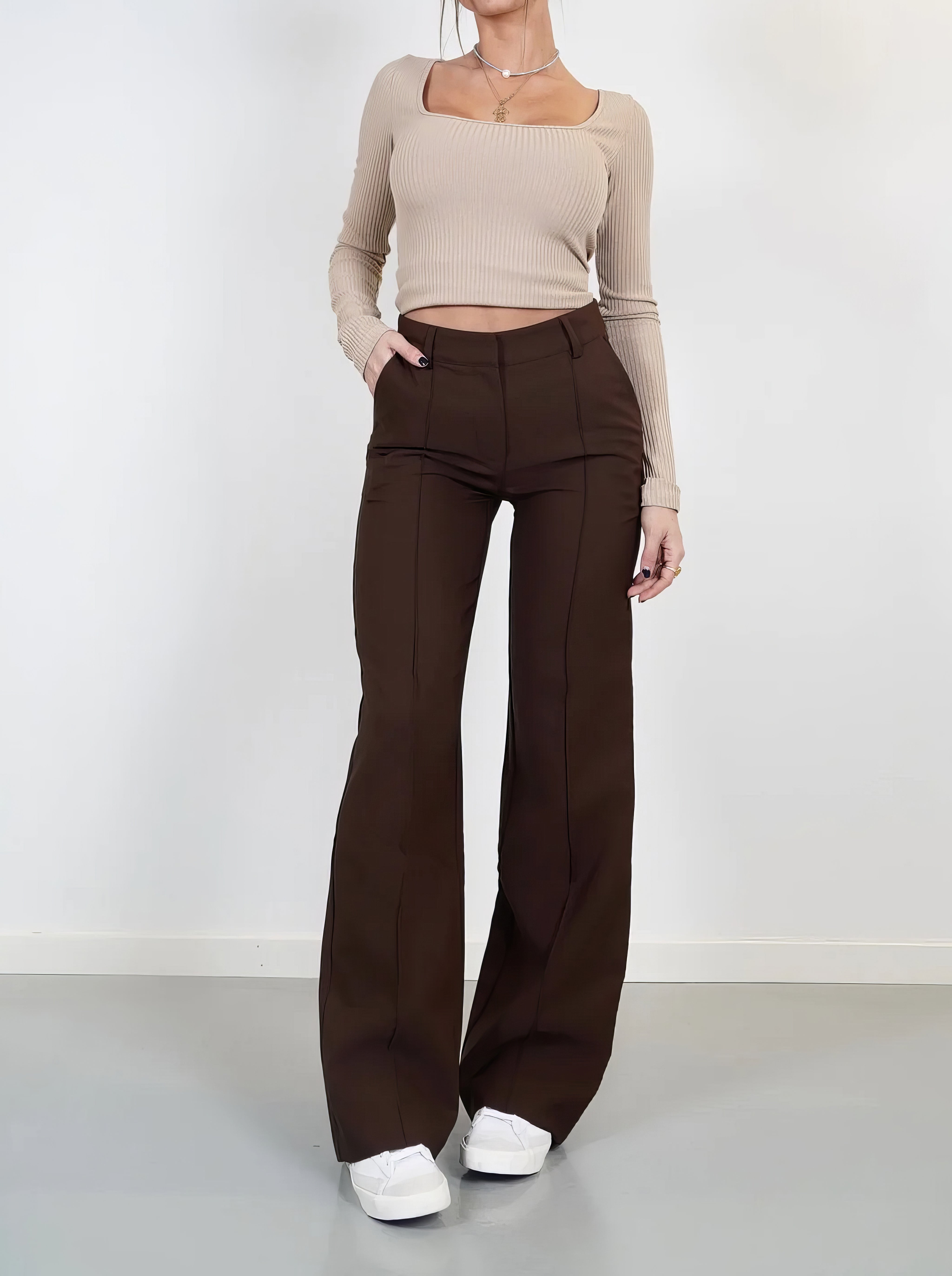 Pantalon taille haute | Jambe droite, coupe classique