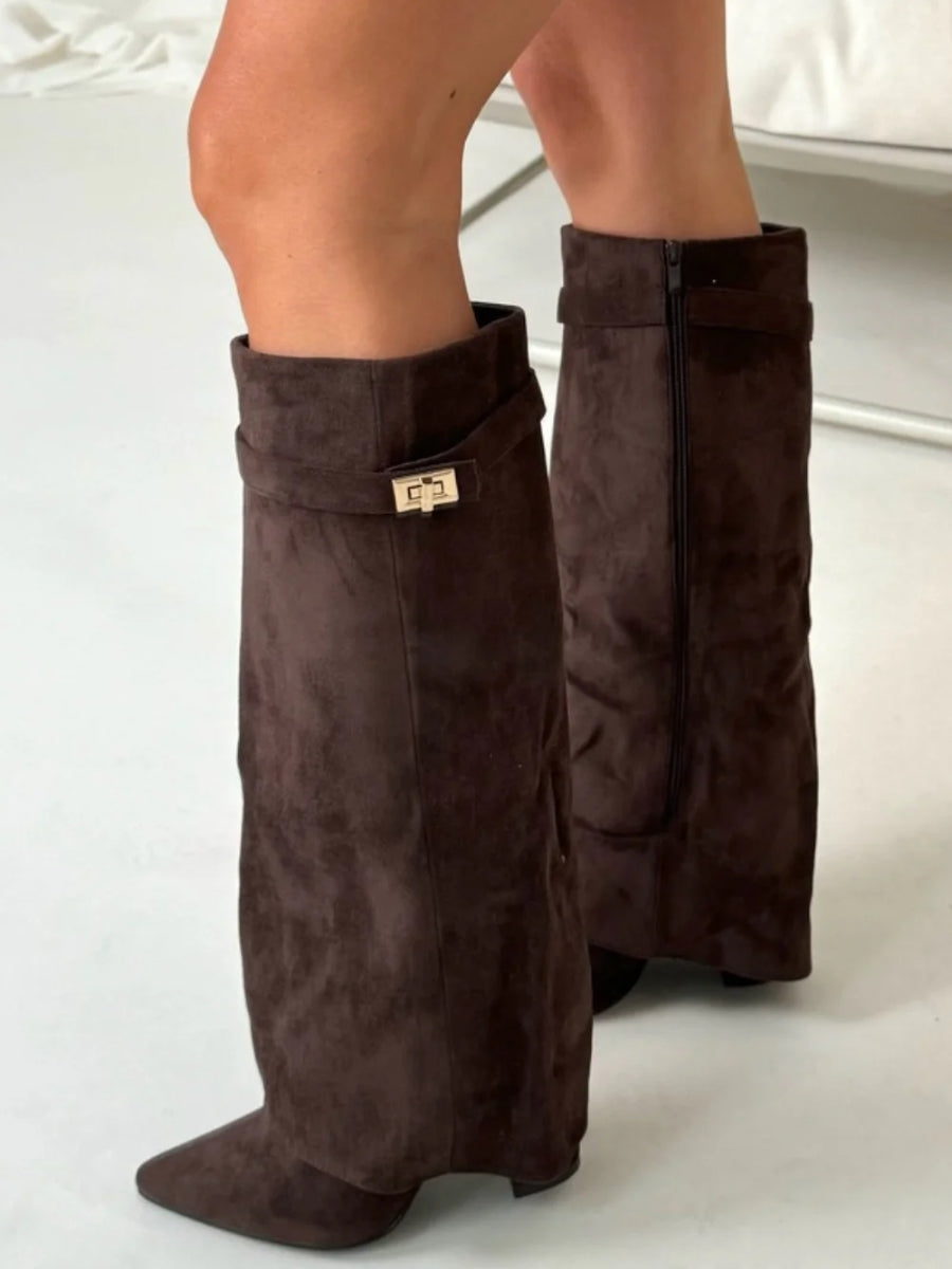 Jimena | Botas altas de mujer de ante con tacón - foto 11