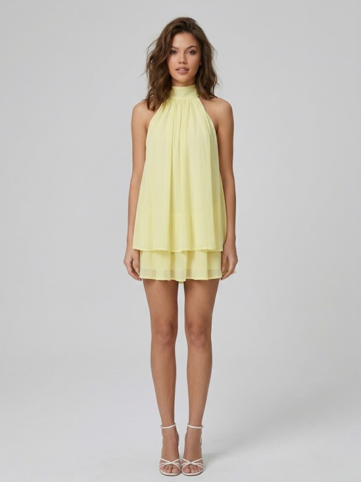 Lucía | Vestido corto de mujer con cuello halter y volantes - view 10
