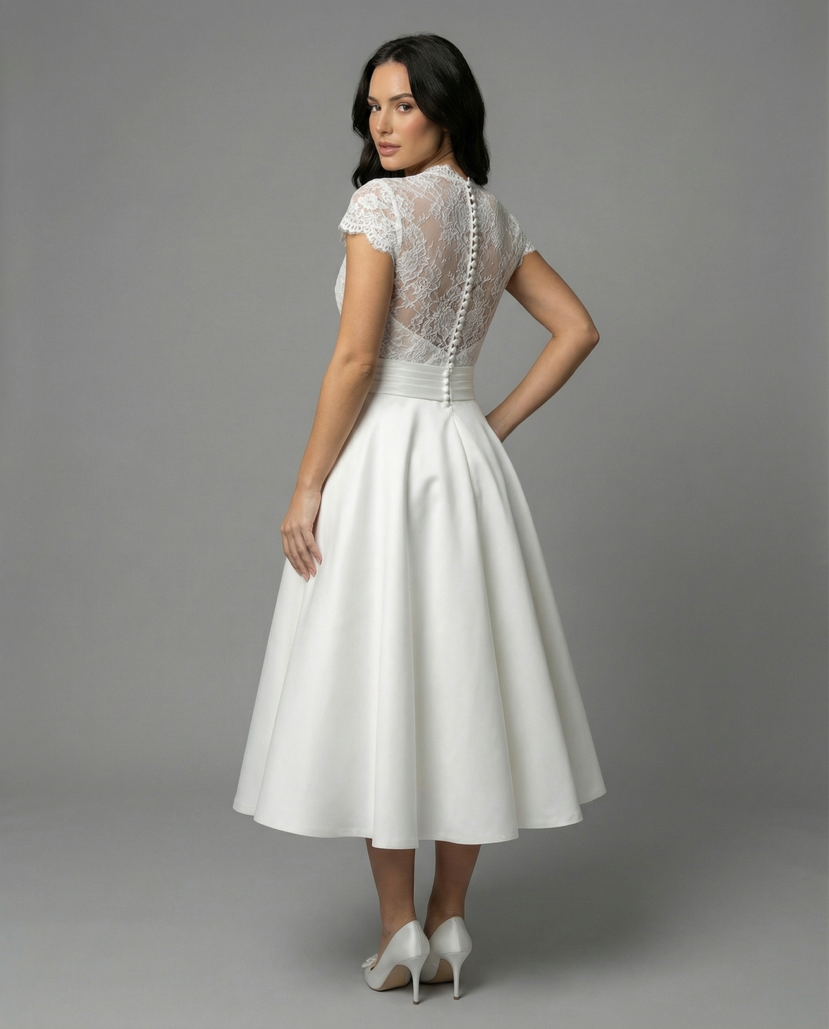 Rosario | Vestido de novia midi de encaje - foto 2