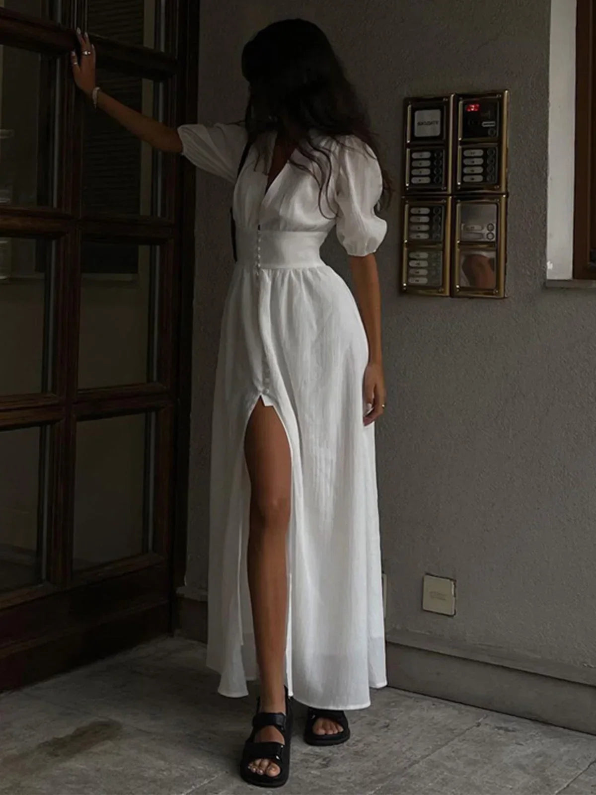 Valeria | Vestido largo de mujer con botones y mangas abullonadas - view 4
